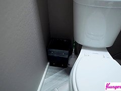 デカチン, フェラチオ, イマラチオ, 手コキする, なめる, 怪物, オマンコ, 赤毛