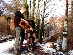 コンドーム, 下着, 淫乱熟女, アウトドア, 娼婦, 赤毛, ティーン, ヤリマンの