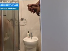 Amateur, Salle de bains, Fait maison, Italienne, Mature, Mère que j'aimerais baiser, Douche, Fils