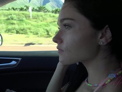 Amateur, Sucer une bite, Brunette brune, Éjaculer dans la bouche, Faciale, Nue, Pov, Mouillée