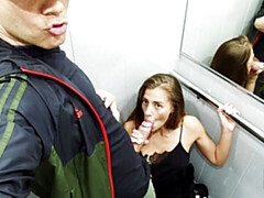 18, アナル, デカ尻, デカチン, フェラチオ, 茶髪の, ガリガリ, ティーン