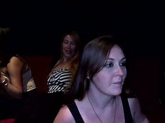 Любители, Одетые девушки голые парни, Группа