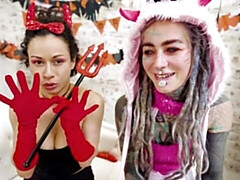 デカ尻, ディルド, エクストリーム, キス, オナニー, オマンコ, ストリッピング, おもちゃ