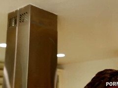 Amateur, Cul, Gros seins, Brunette brune, Plantureuse, Tir de sperme, Hard, Seins naturels