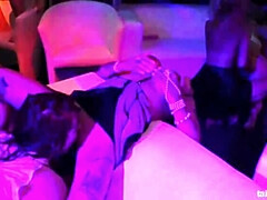 Tetas grandes, Cfnm, Muñeca, Hd, Lesbiana, Madres para coger, Fiesta, Intercambio de parejas