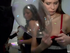 Chica, Erótico, Grupo, Sexo duro, Orgía, Fiesta, Público, Tetas