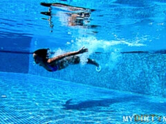 Arsch, Bad, Grosser arsch, Blasen, Braunhaarige, Hundestellung, Rasiert, Jungendliche (18+)