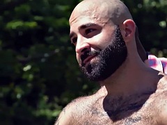 Anal, Grosse bite, Noire, Noir ébène, Homosexuelle, Poilue, Interracial, De plein air