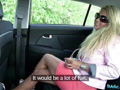 Amateur, Nana, Sucer une bite, Voiture, En levrette, Argent, Pov, Réalité