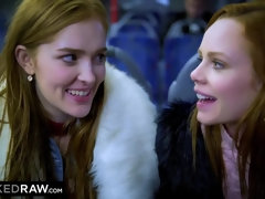 69, デカチン, なめる, ポルノスター, 赤毛, 馬乗り, 三人, オッパイの