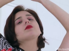 Жопа, Брюнетки, Волосатые, Белье, Пухлые соски, Душ