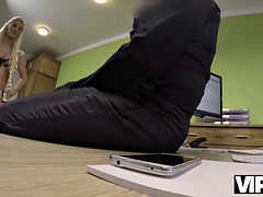 Blonde, Sucer une bite, Européenne, Bureau, Adolescente