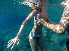 Cul, Sucer une bite, En levrette, Seins naturels, De plein air, Petite femme, Maigrichonne, Adolescente