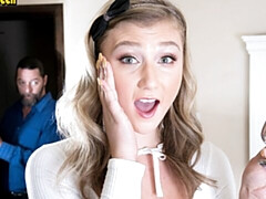 18 años, Culo grande, Verga grande, Mamada, Tetas naturales, Cabello corto, Adolescente, Tetas