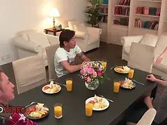 アジア人, フェラチオ, 茶髪の, 中出し, Hd, 日本人, 熟年, 叫ぶ