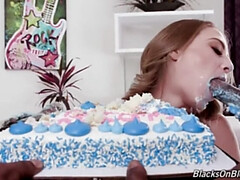 Grosse bite, Blonde, Gorge profonde, Branlette thaïlandaise, Hd, Interracial, Plan cul à trois