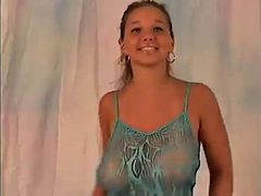 Lieveling, Grote mammen, Alleen, Tieten likken