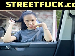 Verga grande, Mamada, Penetracion con dedos, Orgasmo, Pequeña, Público, Chorro, Tatuaje