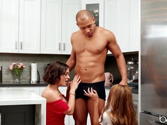 Cul, Gros cul, Grosse bite, Noire, Interracial, Masturbation, Mère que j'aimerais baiser, Adolescente