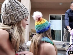 Grosse bite, Brunette brune, Tir de sperme, Gorge profonde, Groupe, Hd, Pov, Nénés