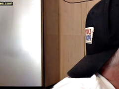 Mature gay sucker gets gloryhole fucked in closeup