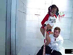 Брюнетки, Доктор, Крошечные, Косички, Чулки