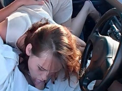 Sucer une bite, Voiture, En levrette, Doigter, Branlette thaïlandaise, De plein air, Rousse roux, Adolescente