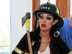 Culo grande, Verga grande, Tetas grandes, Mamada, Morena, Estilo perrito, Madres para coger, Tetas