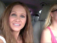 Любители, Большой член, Минет, Семяизвержение, Мамочка, Молоденькие, Втроем, Жена