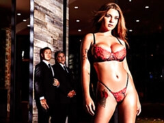 Great-looking chick Gabbie Carter screwed by two huge dicks