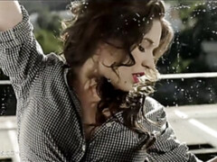 Brunette brune, Doigter, Béant, Masturbation, Rasée, Solo, Adolescente, Nénés