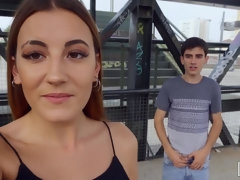 Blonde, En levrette, Branlette thaïlandaise, De plein air, Pov, Rasée, Adolescente, Nénés