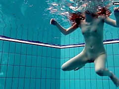 18 jahre, Hd, Zierlich, Öffentlich, Solo, Badeanzug, Jungendliche (18+), Unter wasser