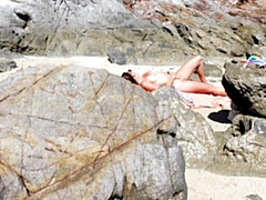 ビーチ, デカ尻, フェラチオ, カップル, 淫乱熟女, アウトドア, ハメ撮り, 妻