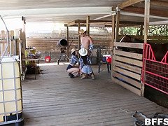 フェラチオ, チン, 彼女, ハードコア, Hd, アウトドア, フェラする, 拘束