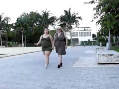 デカ尻, デカパイ, 茶髪の, 手コキする, ハードコア, 熟年, 淫乱熟女, ティーン