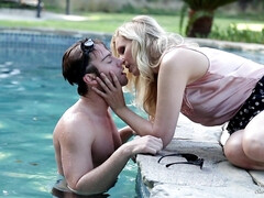 Grote mammen, Blond, Pijpbeurt, Rondborstig, Likken, Rijpe lesbienne, Moeder die ik wil neuken, Kut duiken