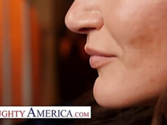 デカ尻, 茶髪の, バック, ハードコア, 淫乱熟女, 筋肉, ラフ, 三人