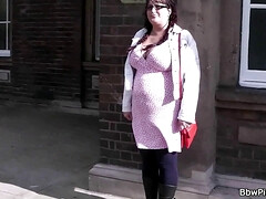 Wohlbeleibte schöne frauen, Grosse titten, Blasen, Braunhaarige, Vollbusig, Riesig, Realität, Titten