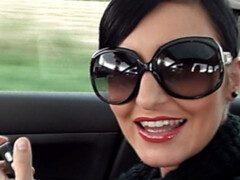 お尻, デカパイ, フェラチオ, 茶髪の, 指いじり, 手コキする, 淫乱熟女, ハメ撮り