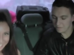 Anal, Sucer une bite, Brunette brune, Double pénétration, Faciale, Plan cul à trois