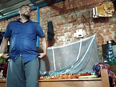 Amateur, Gros cul, Sucer une bite, Couple, Fait maison, Femme au foyer, Indienne, Cuisine