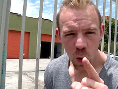 Sperma in gezicht, Moeder, Klein, Mager, Tieten likken