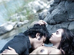 Grote mammen, Diep in de keel, Erotisch, Indisch, Likken, Rijpe lesbienne, Moeder die ik wil neuken, Kut duiken