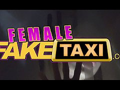 Amateur, Mamada, Coche, Corridas, Hd, Madres para coger, Público, Tetas