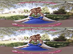 En tercera dimension, Tetas grandes, Madres para coger, Estrella porno, Seducido, Español, Adolescente, Tetas