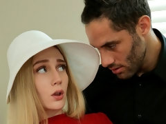お尻, ブロンド, フェラチオ, バック, 指いじり, キス, 剃毛, ストリッピング