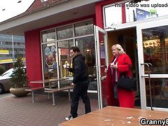 Mooie dikke vrouwen, Grote kont, Pijpbeurt, Diep in de keel, Omie, Rijpe lesbienne, Tiener