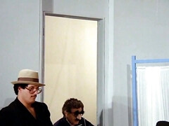 Mamada, Corridas, Peludo, Lesbiana, Orgía, Clasico