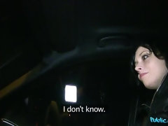 Leie, Arsch, Blasen, Auto, Hundestellung, Handjob, Pov, Öffentlich